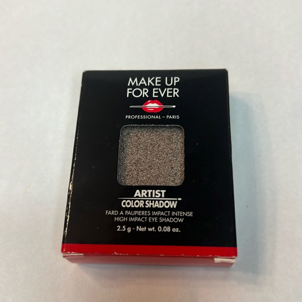 💕BNIB MUFE EYESHADOW ME554 refill💕